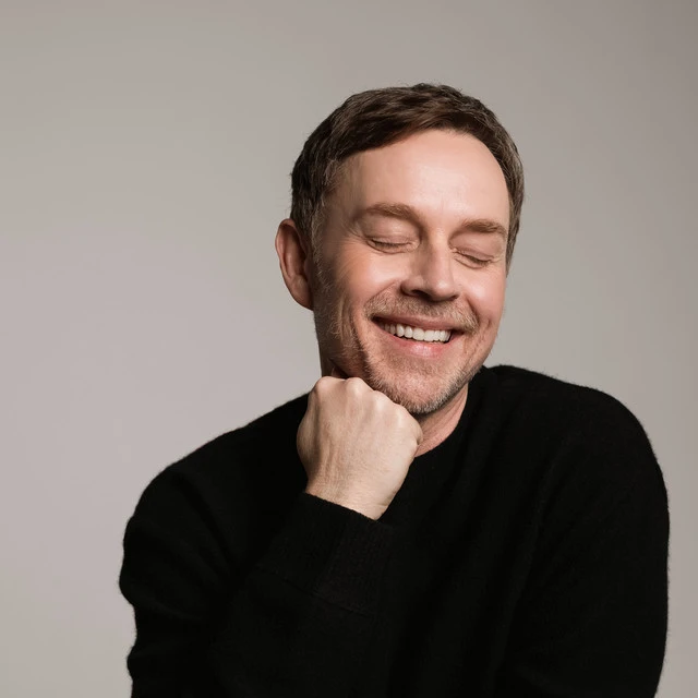 Darren Hayes